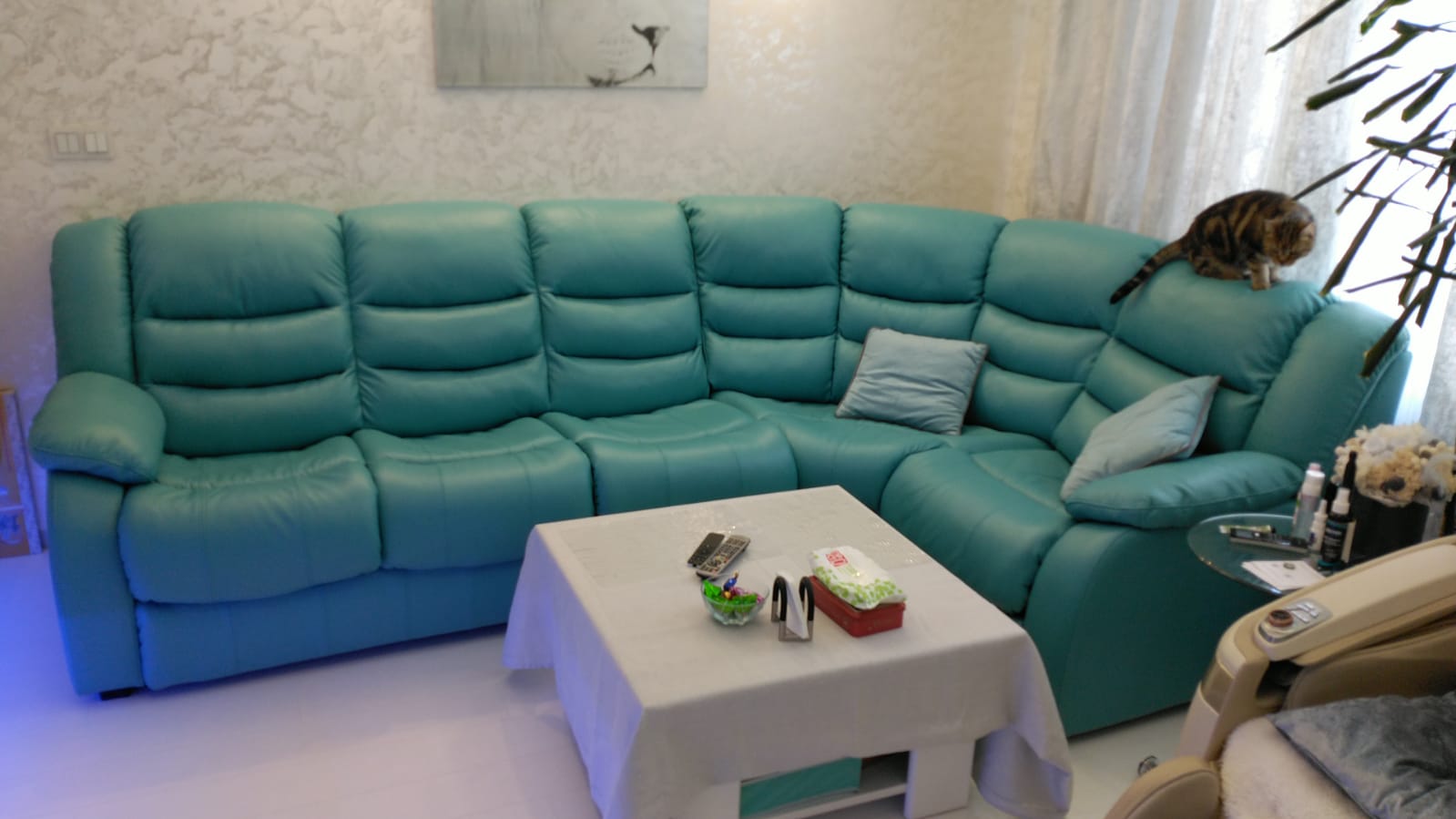 Перетяжка дивана на дому. Олонец